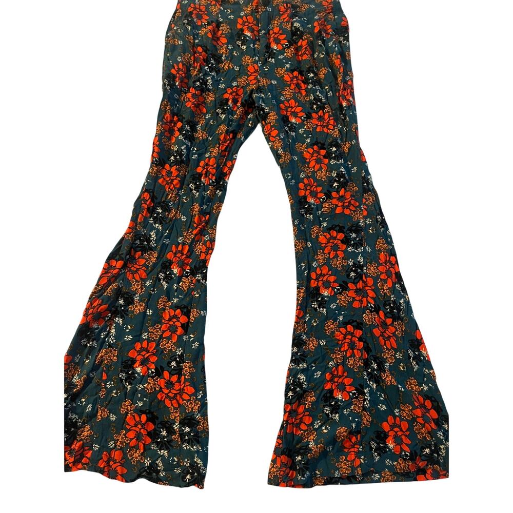 Free People Women’s Small Can't Take My Eyes Off Of You Floral Flare Pants Boho